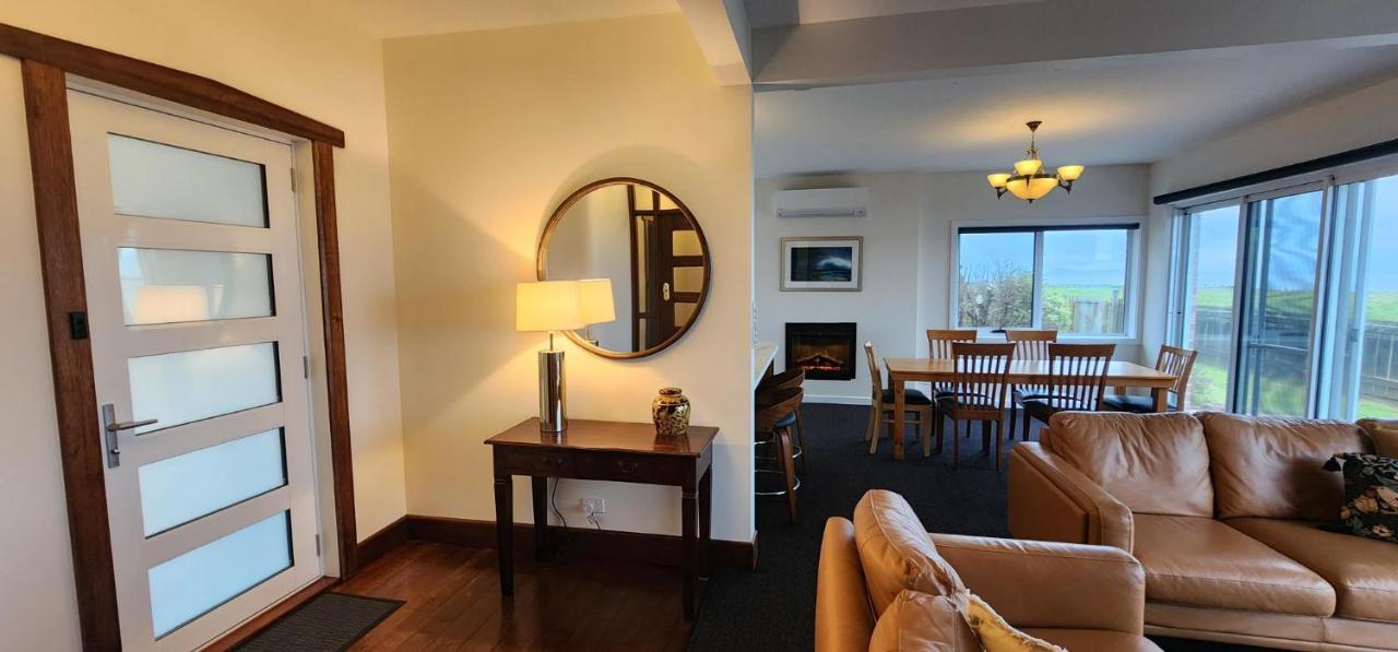 Stanley Village Waterfront Accommodation Exteriér fotografie