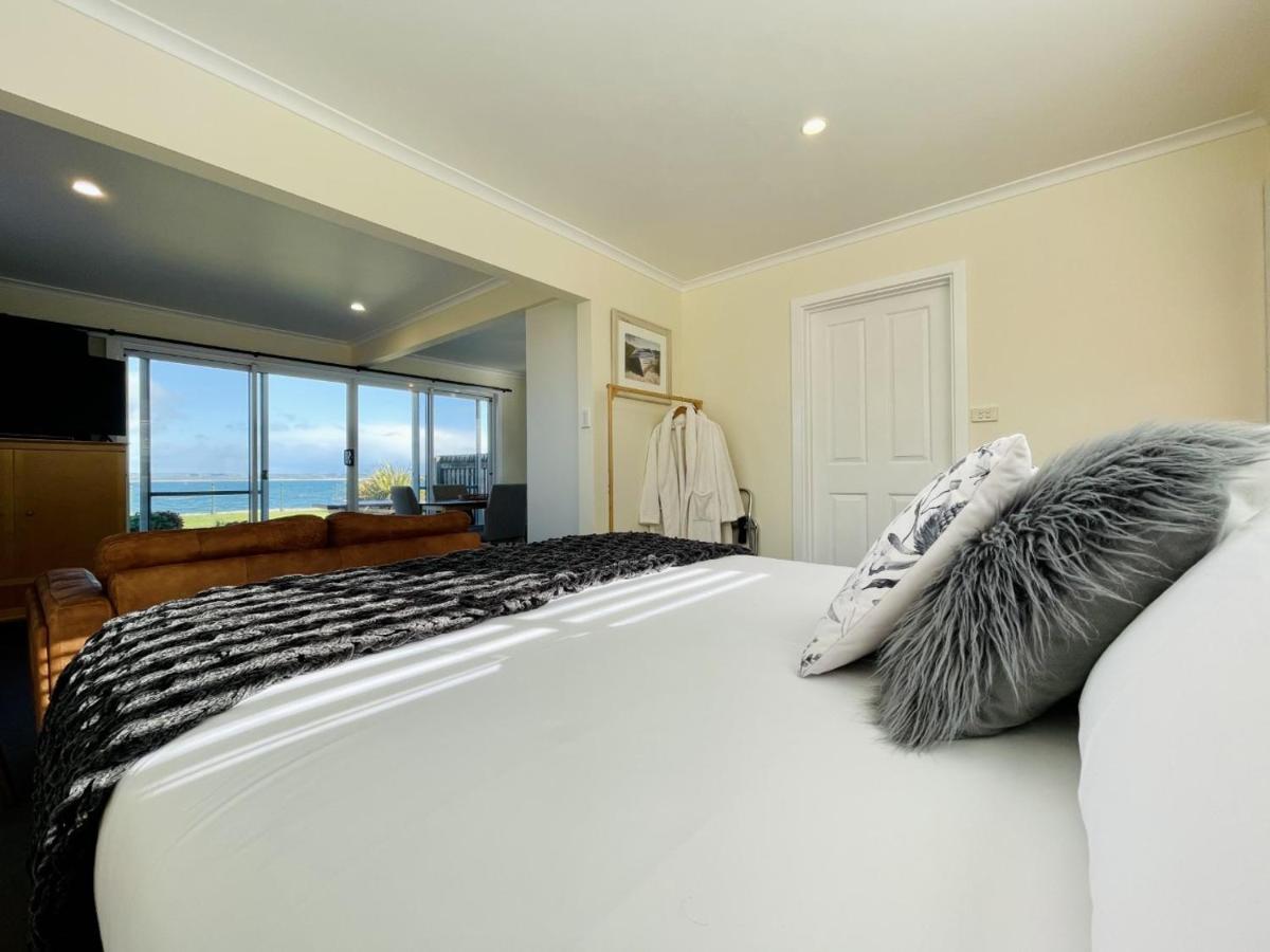 Stanley Village Waterfront Accommodation Exteriér fotografie